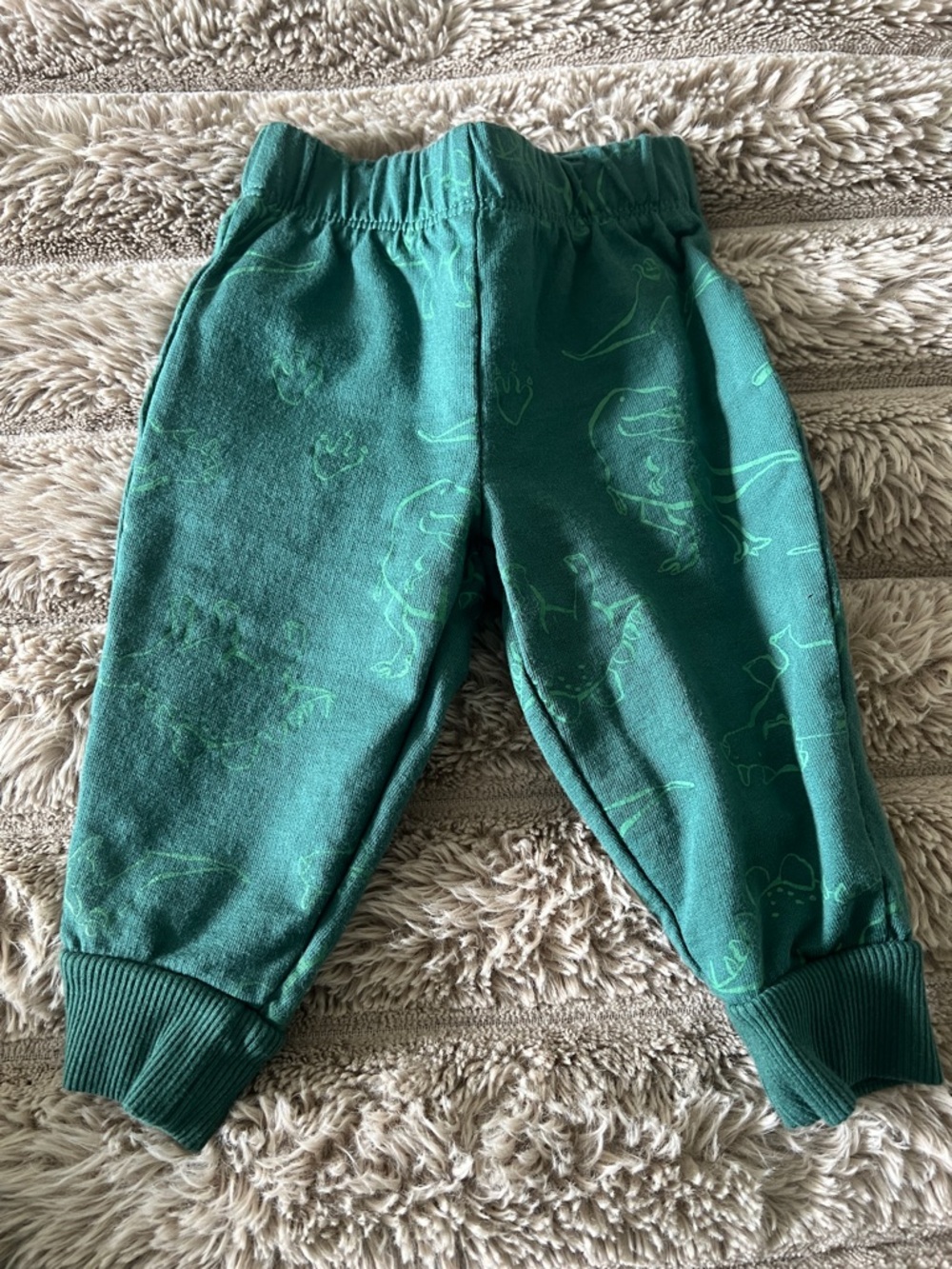 Carter's Green Dinosaur Hoodie, Pants & Cream Dino Bodysuit Set - Picture 3 of 4